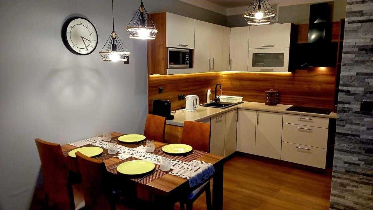 Apartament Z Widokowym Tarasem Na Tatry Apartment Koscielisko Exterior photo